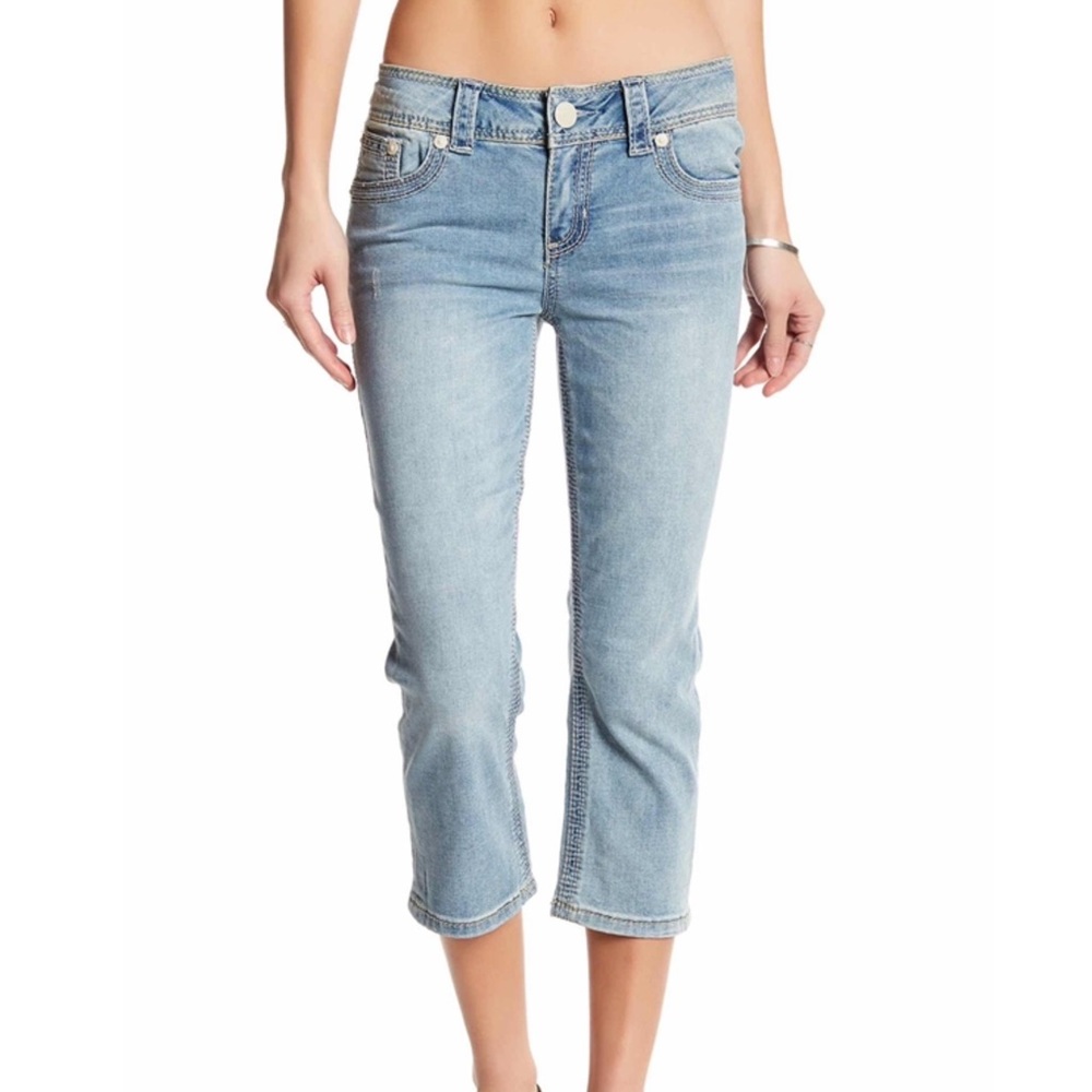 Seven7 Faded Cropped Jeans